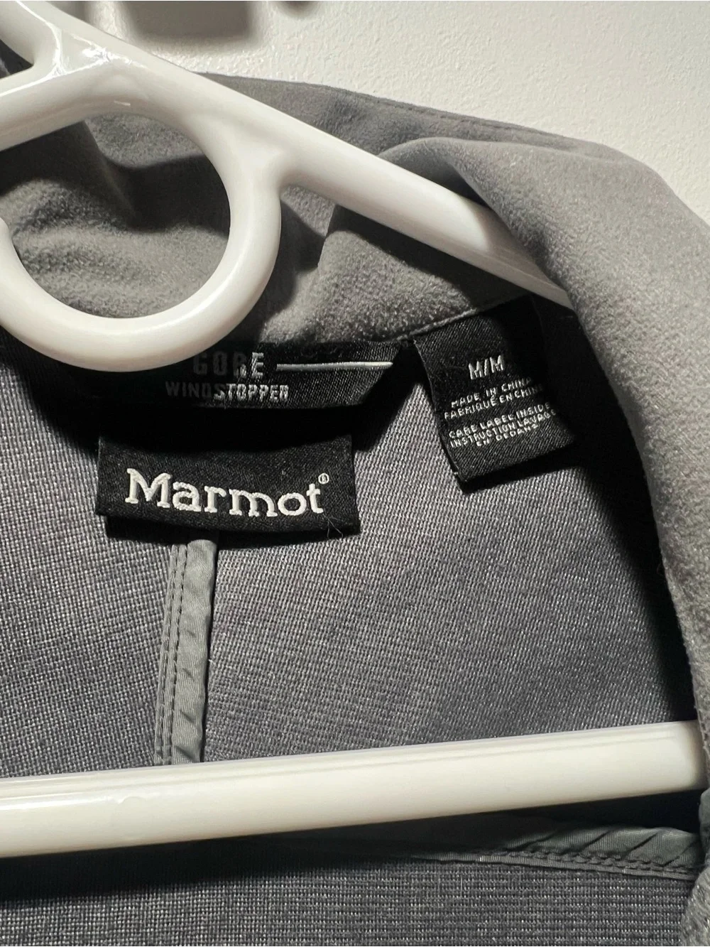 Marmot Men's Black Performance Softshell Jacket - Picture 4 of 7